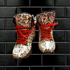 DyscoShyt Bespokez Sneaks